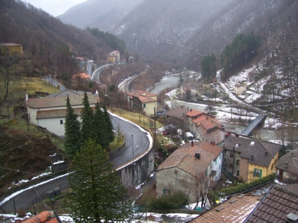  Image name: molino 2008 pasqua 009.jpg 
 width: 425 pixel 
 height: 319 pixel 
 Size: 135586 bytes 
 Click to enlarge 